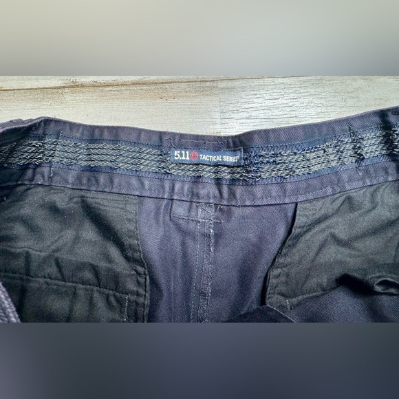 5.11 Tactical Cargo Pants Mens 36x35 Durable Workwear Ripstop Outdoor Navy Blue - Picture 5 of 10